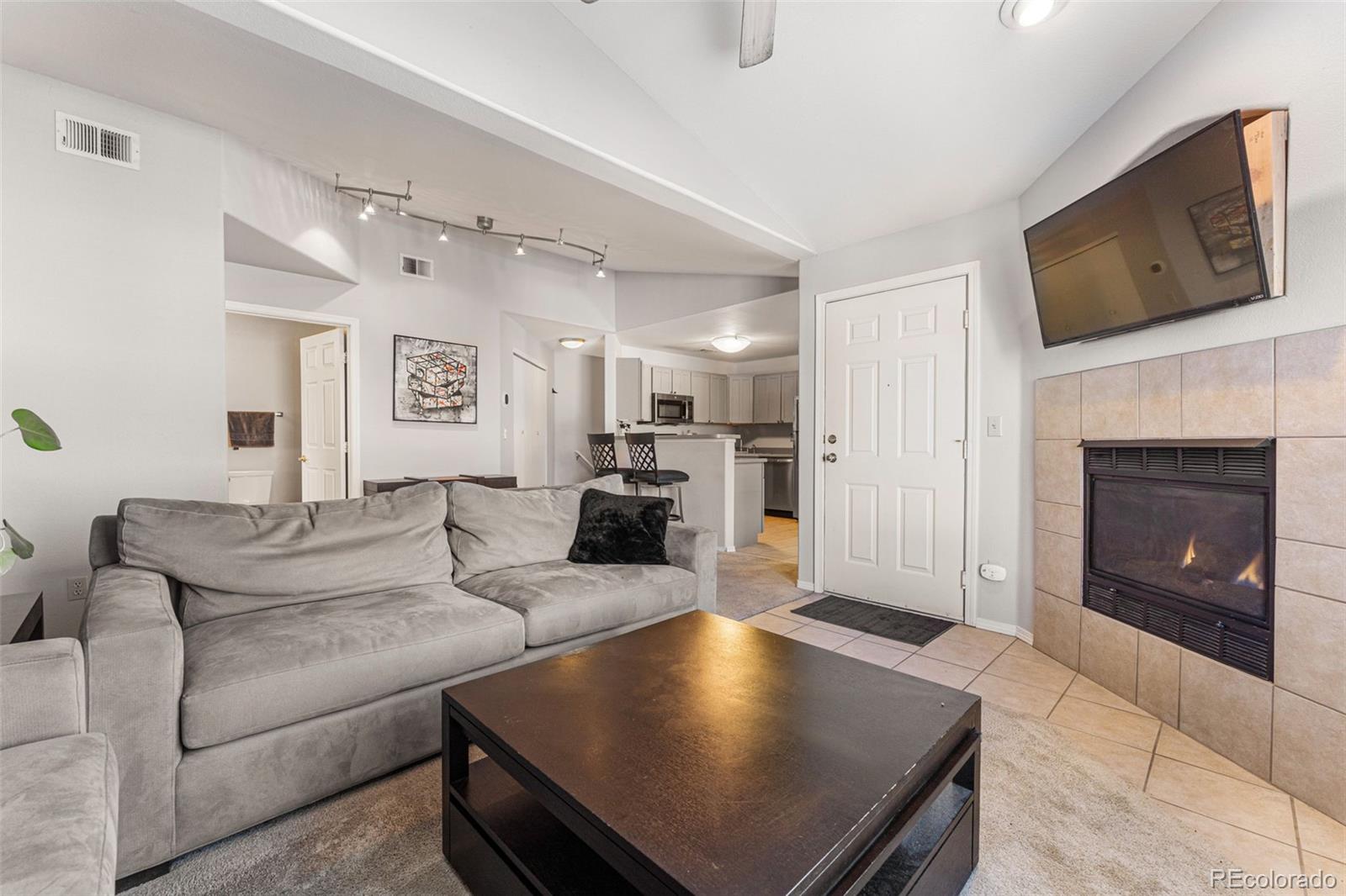 8671 Dry Creek Road #721, Englewood, CO 80112, 1 Bedroom Bedrooms, ,1 BathroomBathrooms,Residential,For Sale,Dry Creek,REC5243034