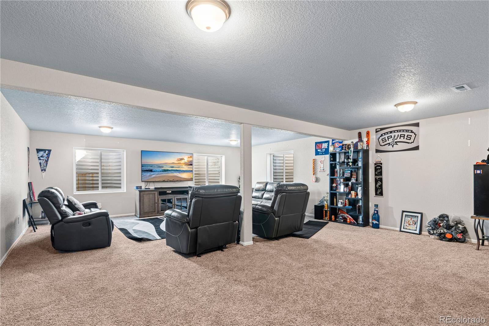 3402 Ptarmigan, Pueblo, CO 81005, 5 Bedrooms Bedrooms, ,3 BathroomsBathrooms,Residential,For Sale,Ptarmigan,REC4366445